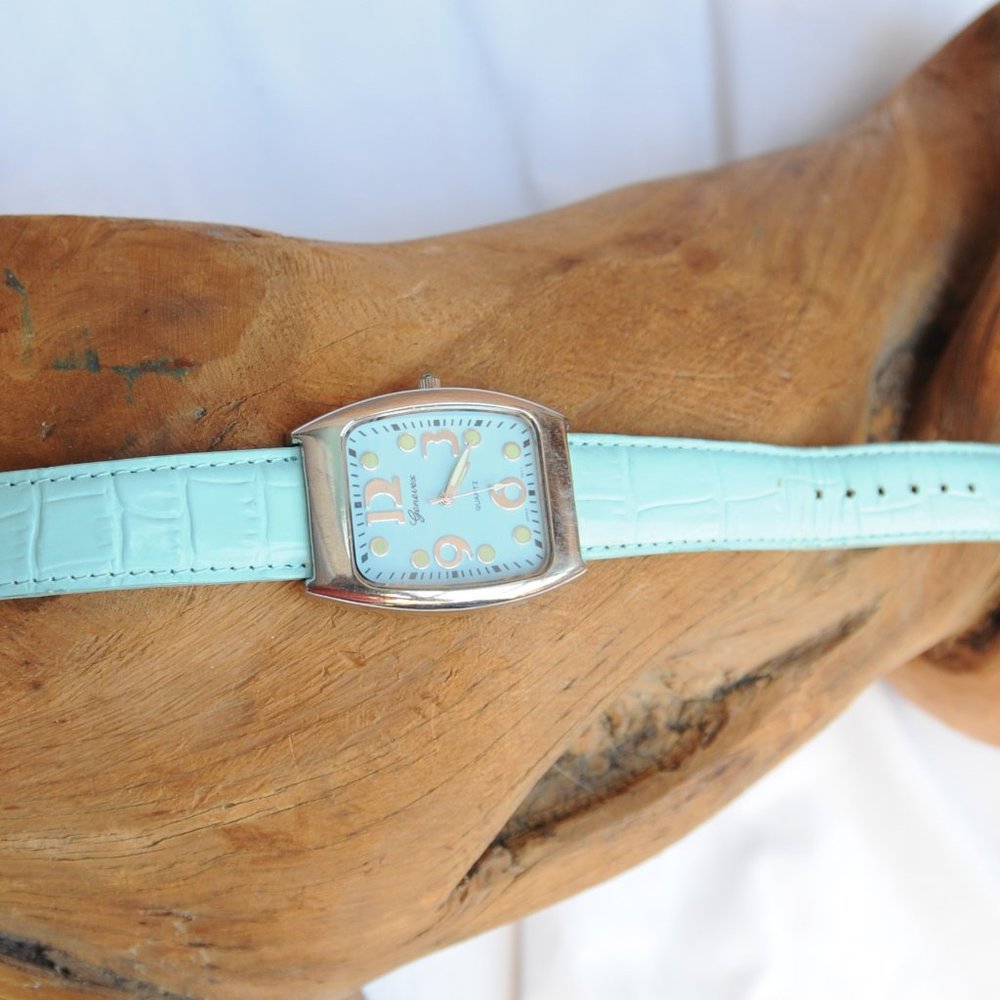 Genevex Watch